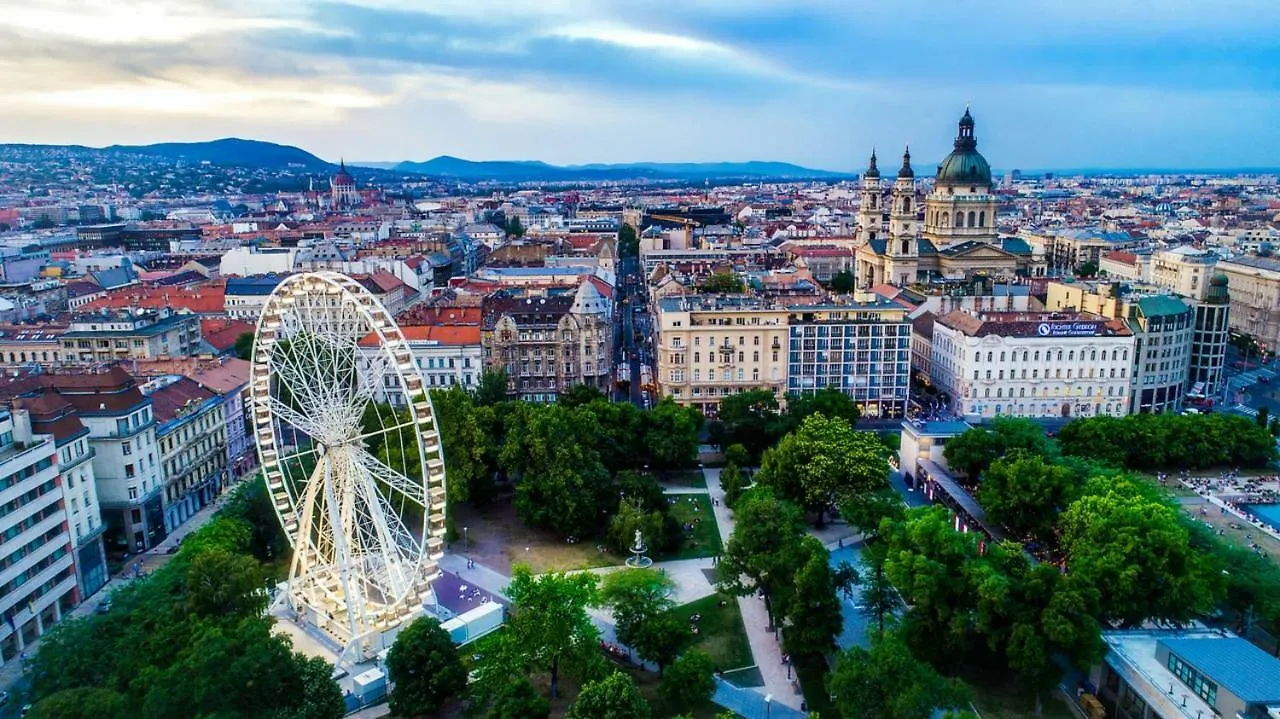 Apartment Pedestrian Apartment, The Best Location Budapest Hungary