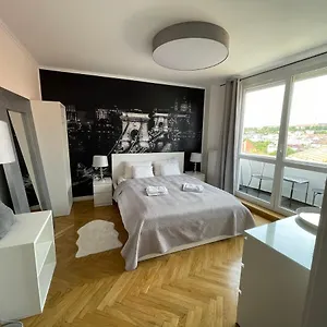 Budacastle Panoramic Luxurious Family Apt, Free Parking Included Apartment