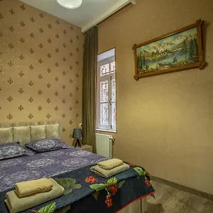  Apartment Old Town Georgia