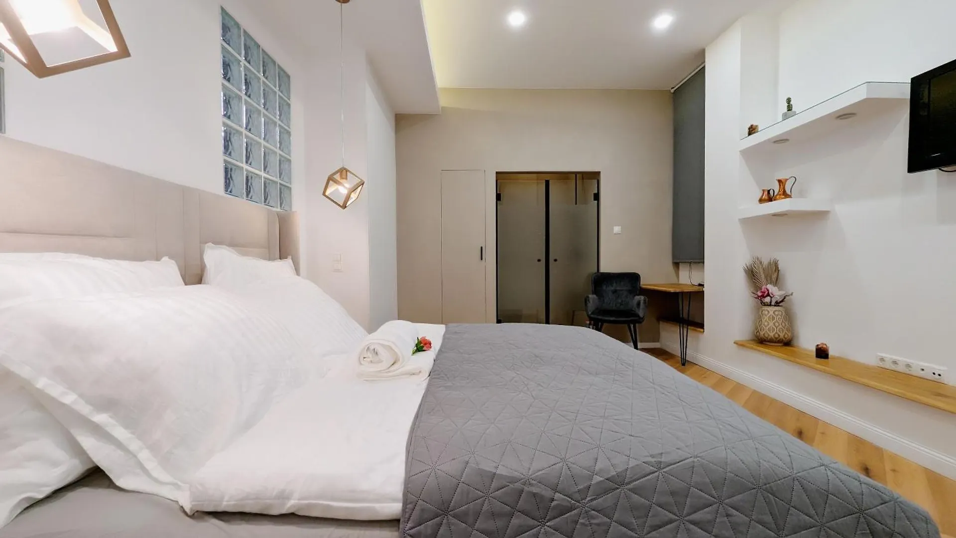 Pedestrian Apartment, The Best Location Budapest